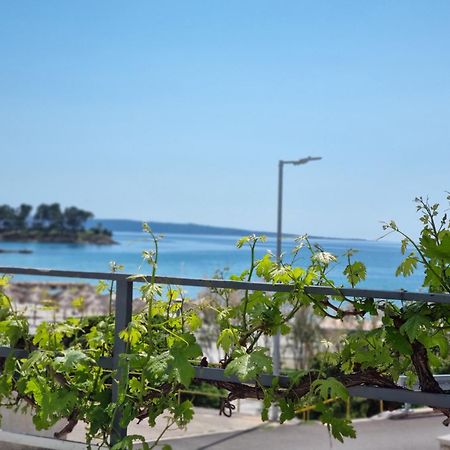 Apartment Lucka Rab Town Esterno foto