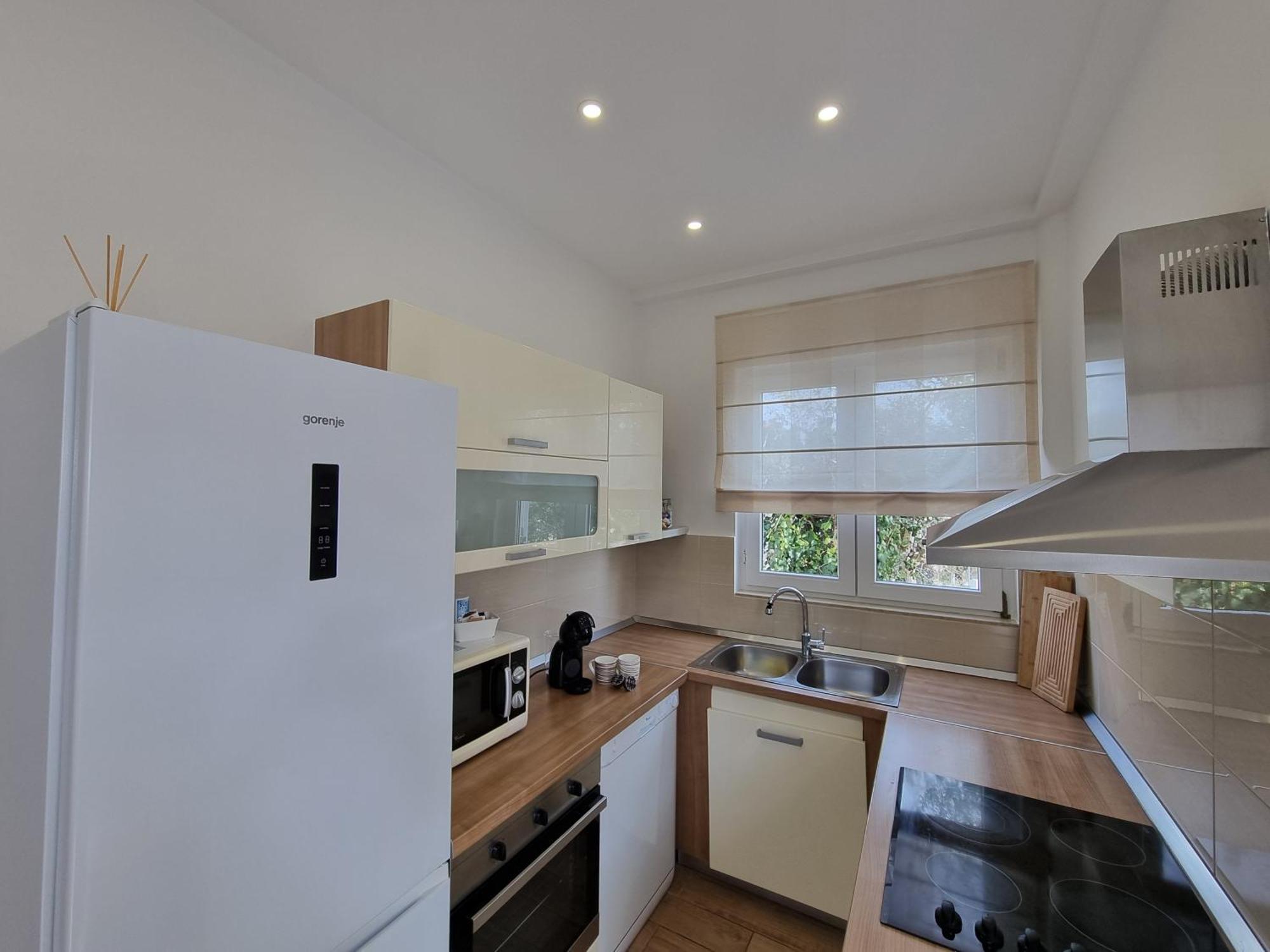 Apartment Lucka Rab Town Esterno foto