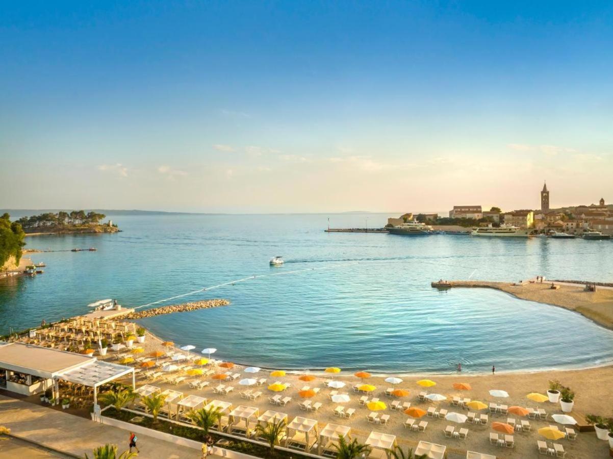 Apartment Lucka Rab Town Esterno foto