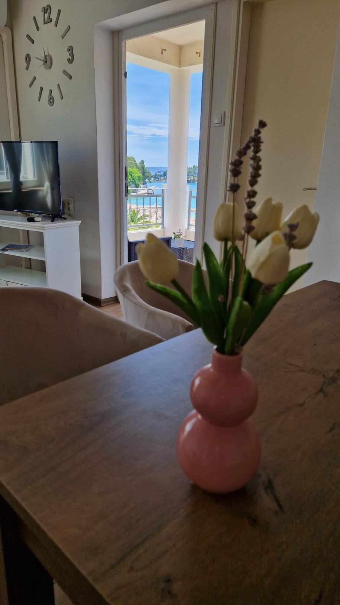 Apartment Lucka Rab Town Esterno foto