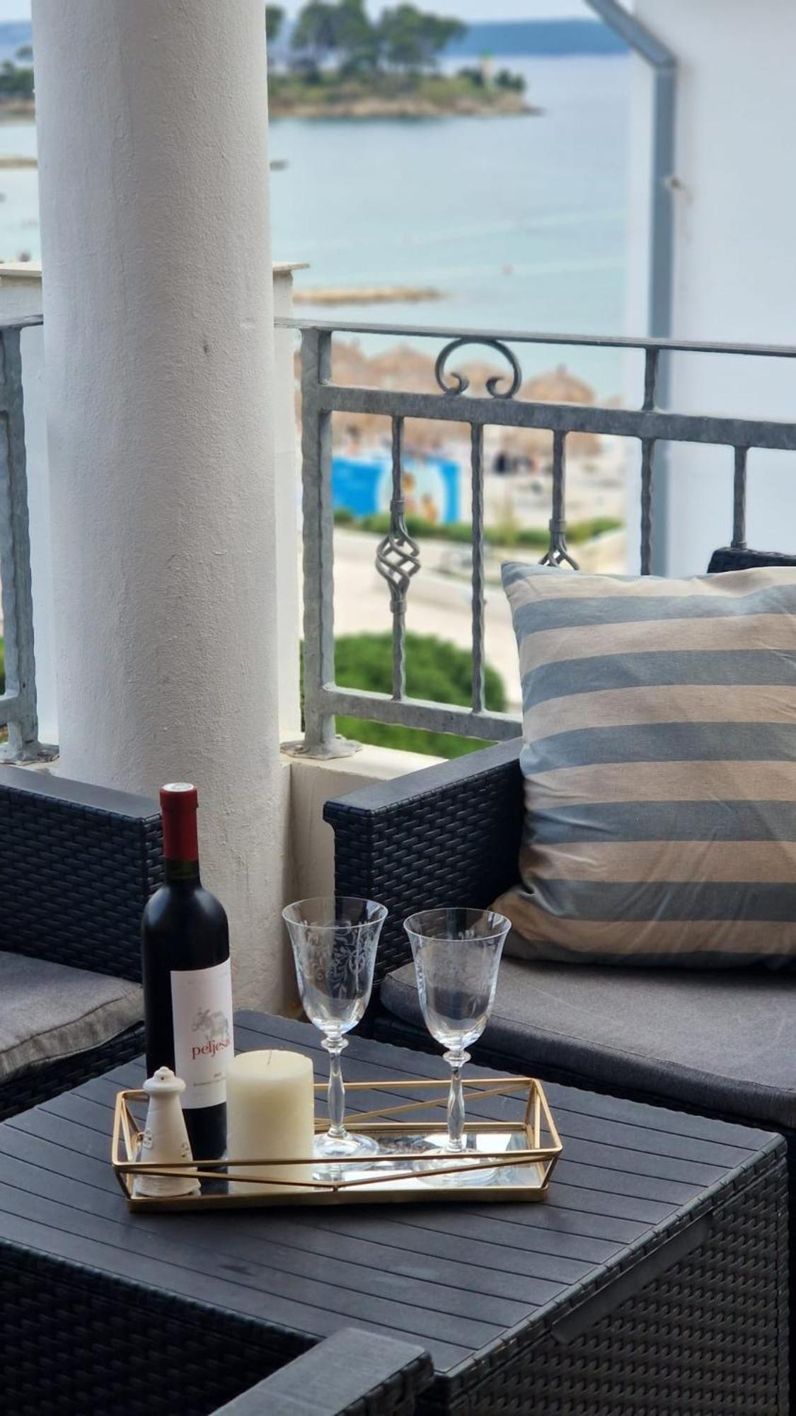 Apartment Lucka Rab Town Esterno foto