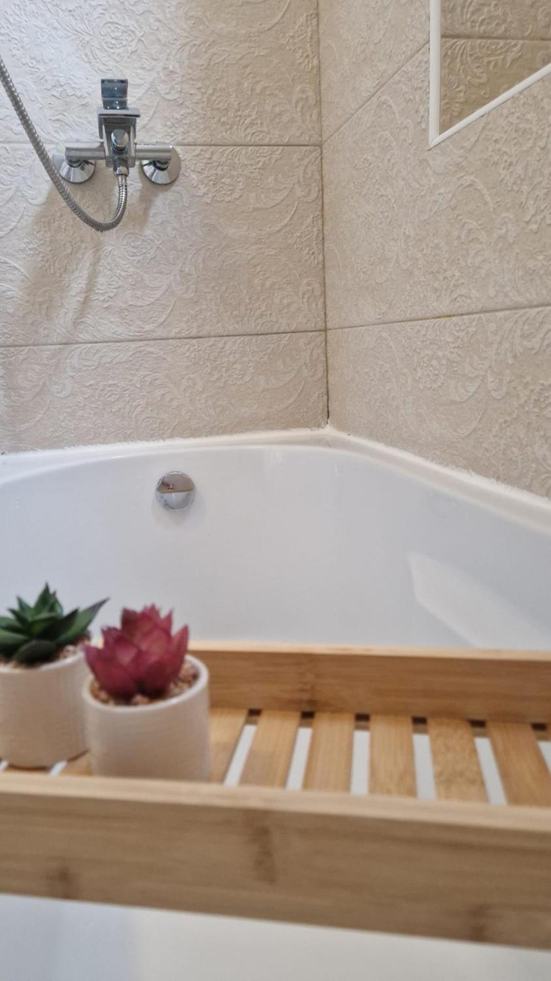 Apartment Lucka Rab Town Esterno foto