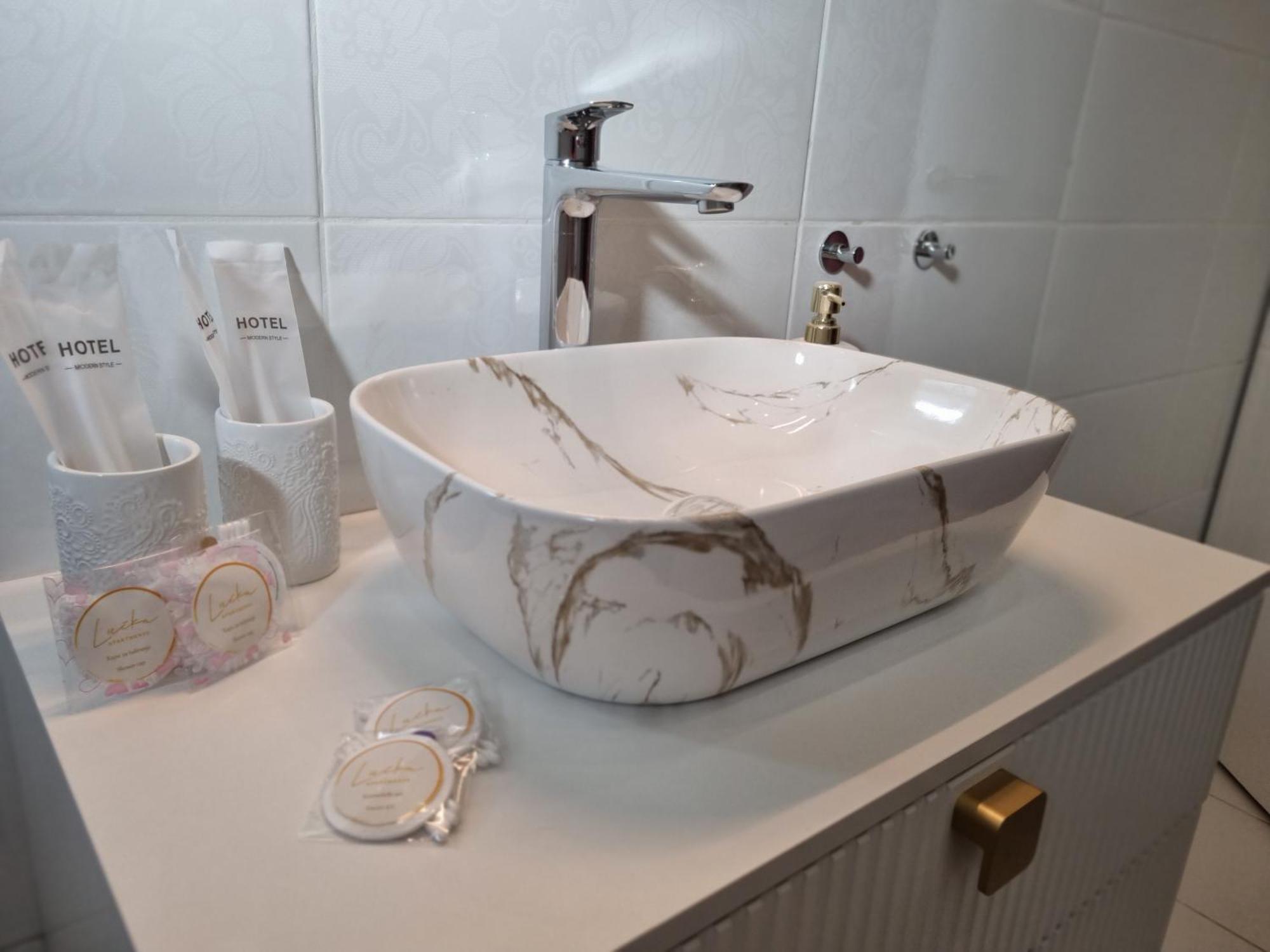 Apartment Lucka Rab Town Esterno foto